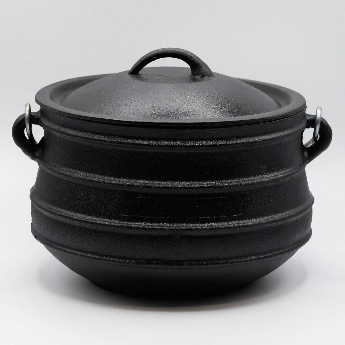 9 Quart Flat Bottom Cauldron - 13 Moons