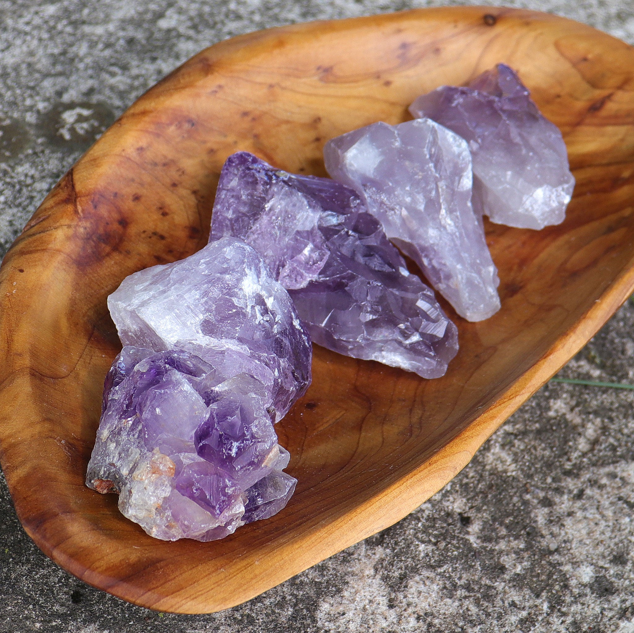 Amethyst Natural Point Large - 13 Moons