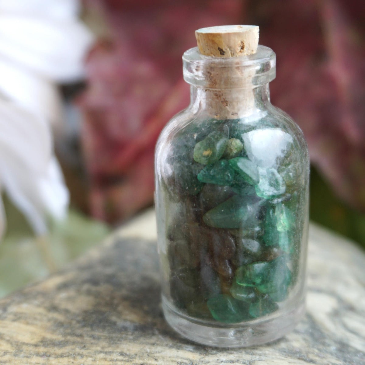 Aventurine Chips in Glass Bottle 0706 Gemstone Factory