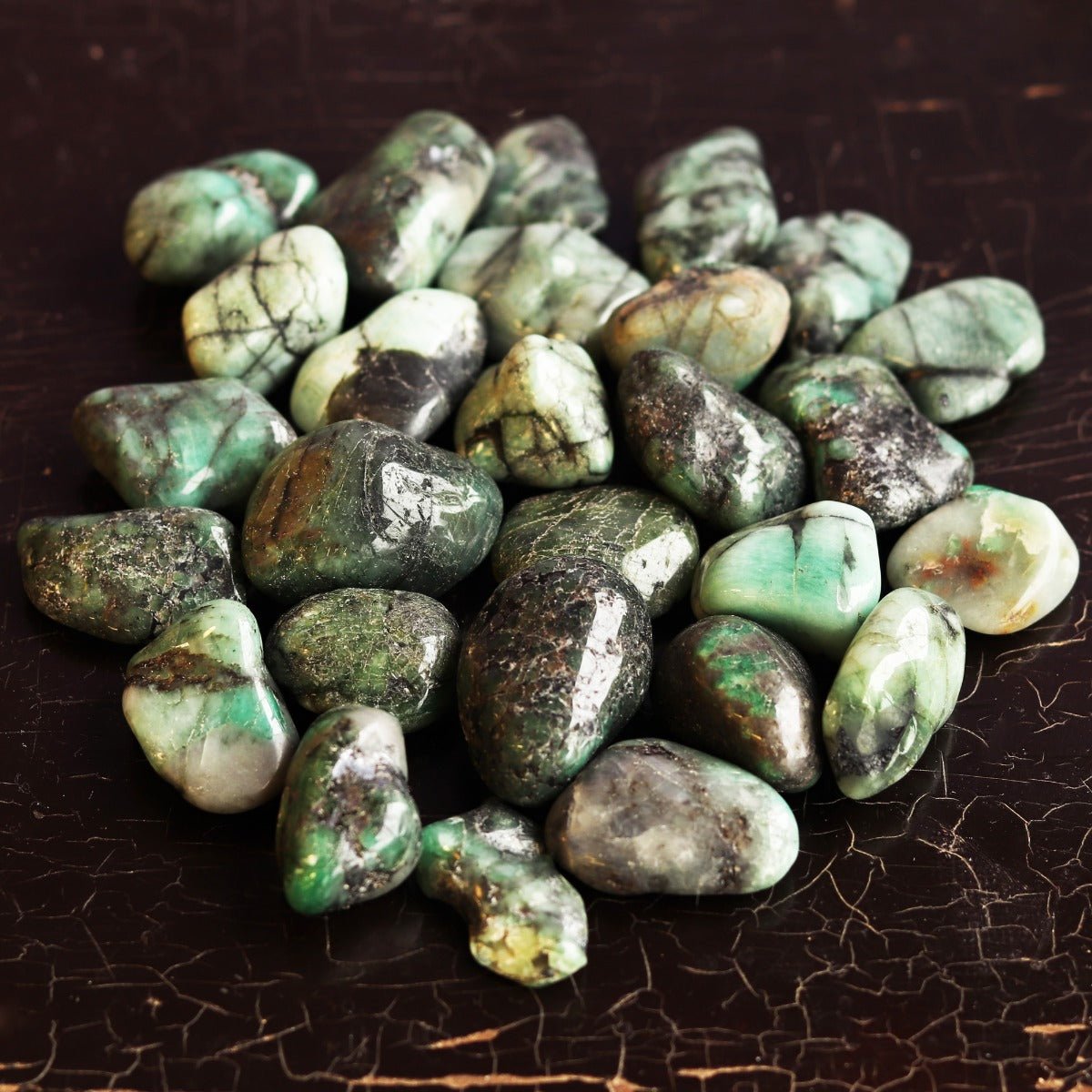 Emerald Tumbled Stone - 13 Moons