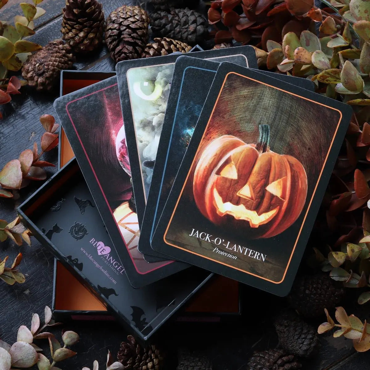 Halloween Oracle Cards - 13 Moons