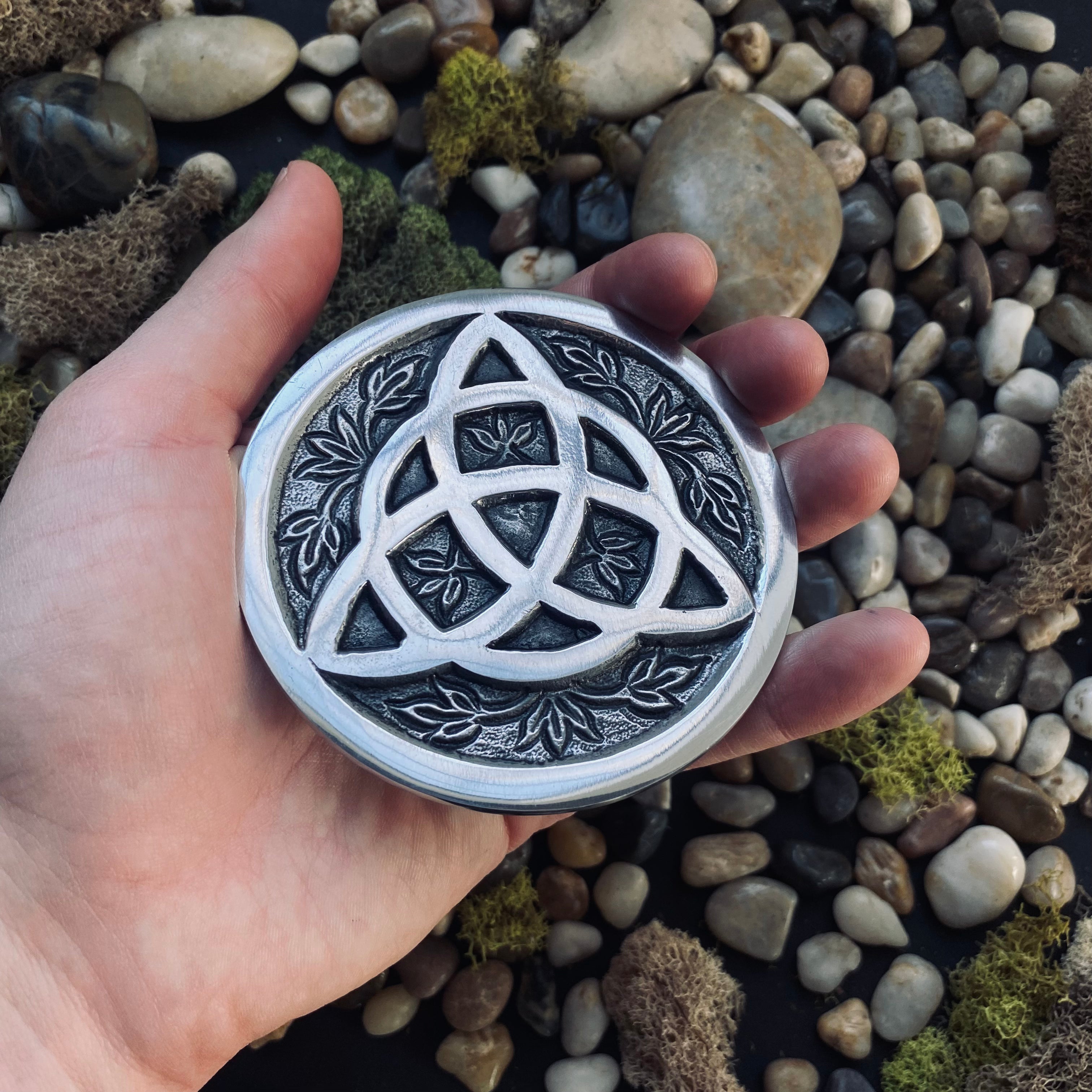 Triquetra Altar Tile, 3 inch 2209 VD Importers