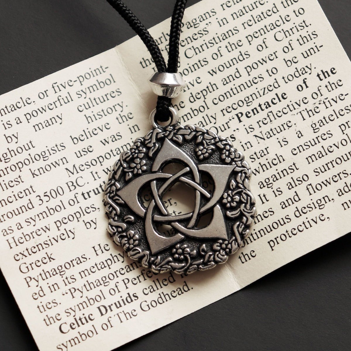 Pentacle of the Goddess Talisman - 13 Moons