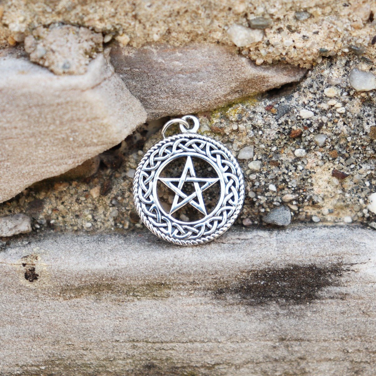 Pentacle with Celtic Border - 13 Moons