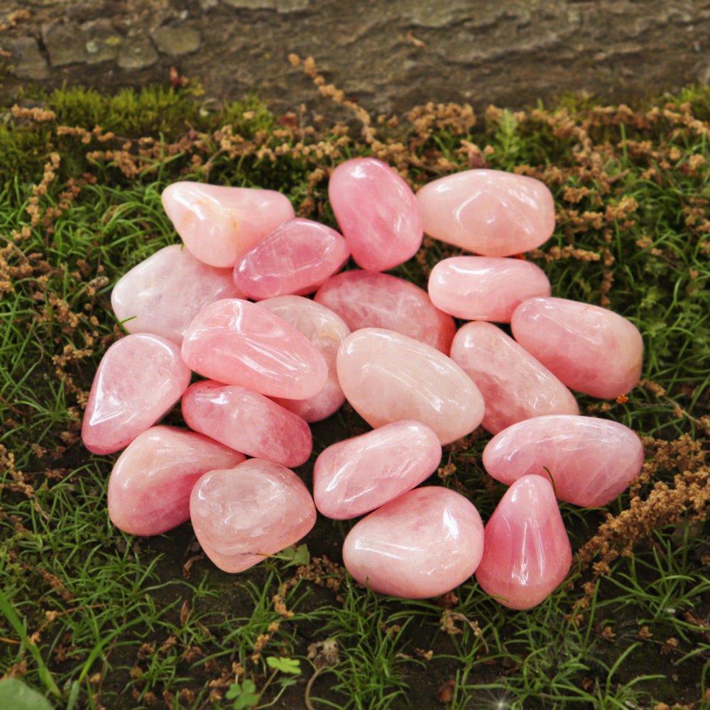 Quartz, Rose Tumbled Stone - 13 Moons