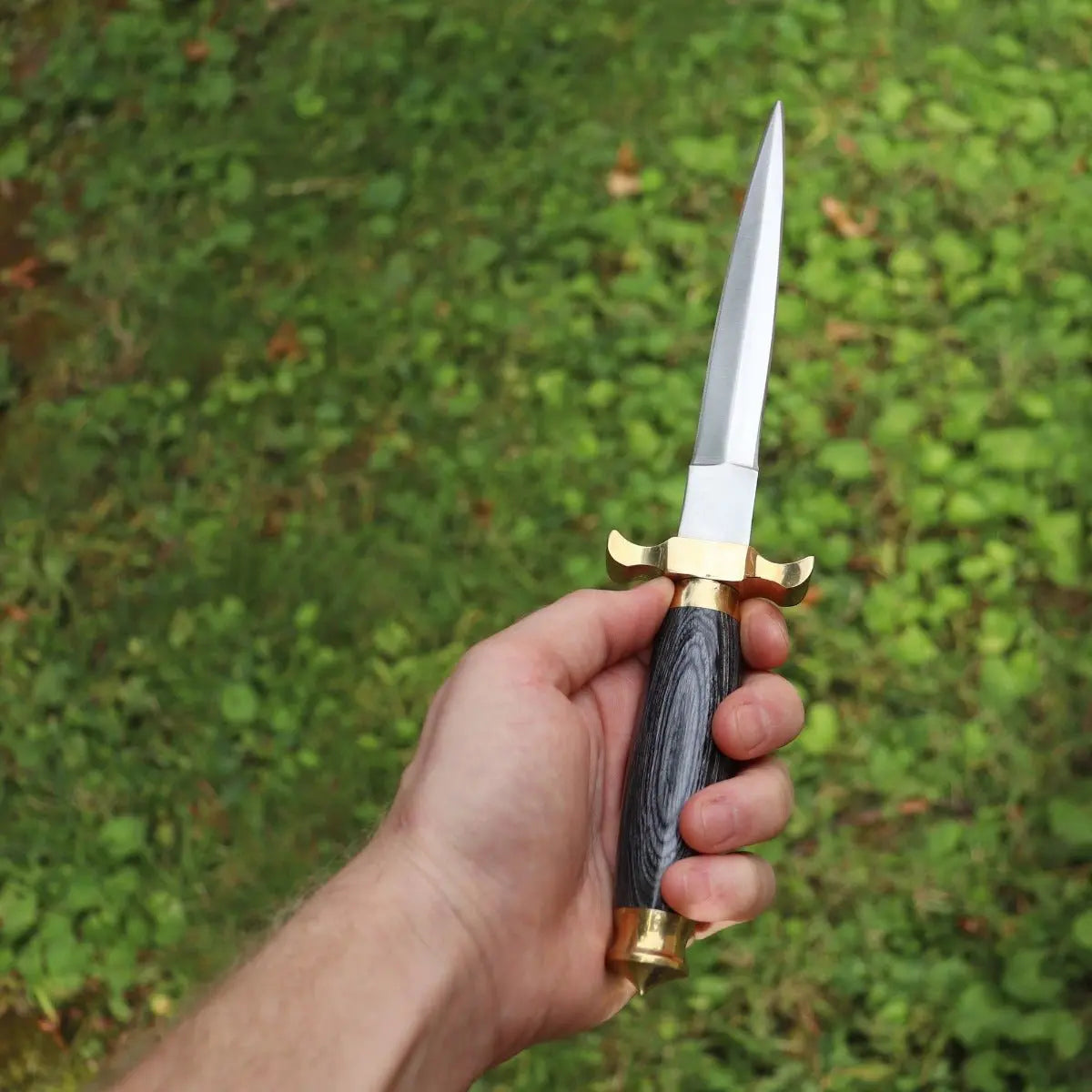 Shadowsteel Athame - 13 Moons